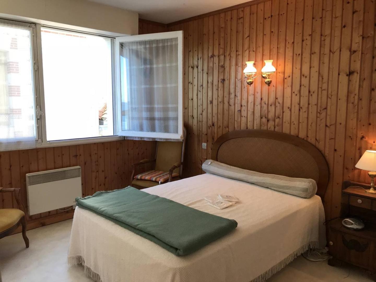 Royan - Vue Mer Pour Cet Appartement Face A La Plage - Grande Conche Exterior foto